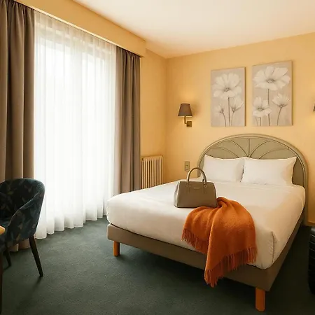 Cit'Hotel Logis De Brou, Bourg En Bresse Esterno foto