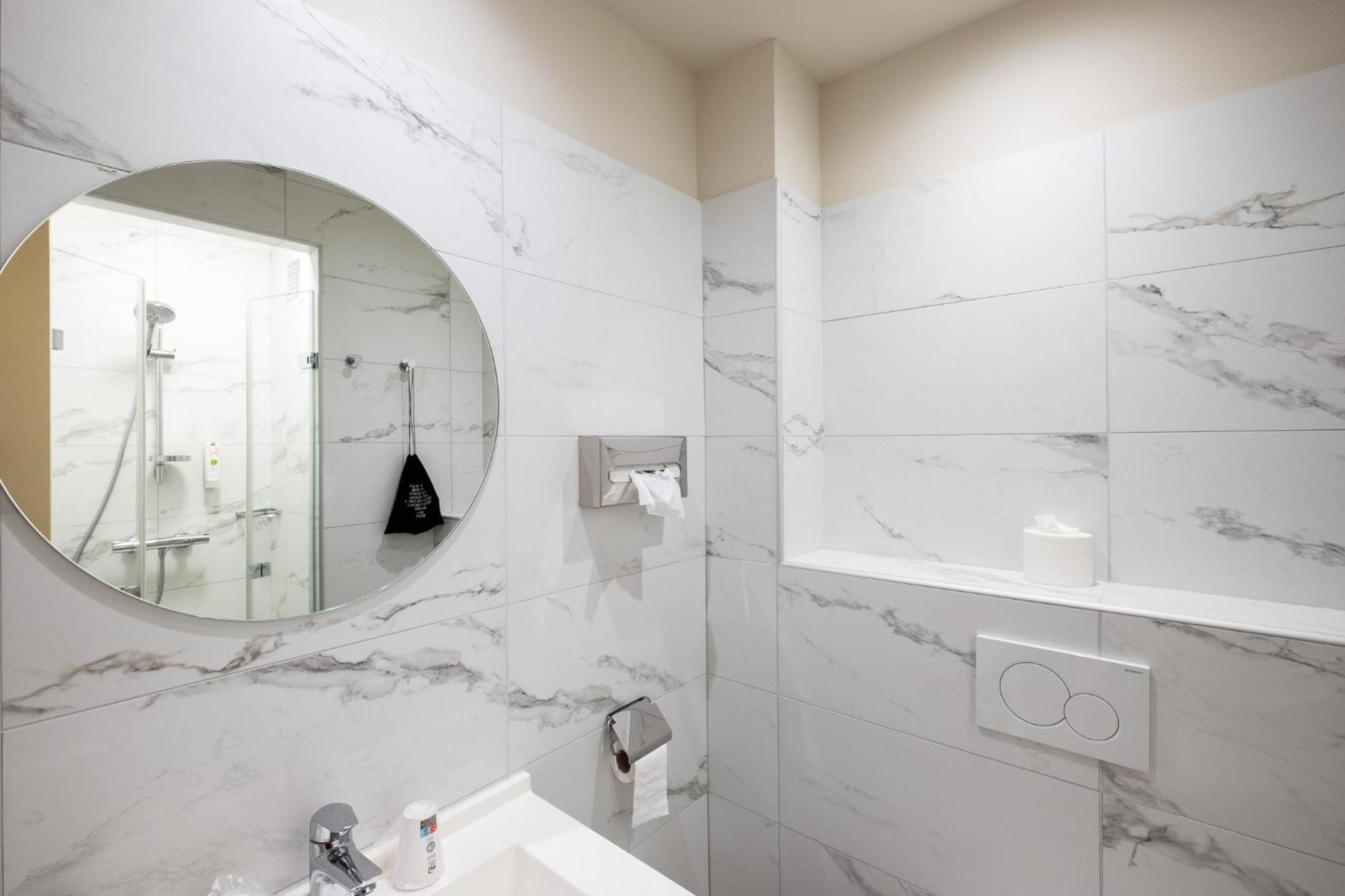 Cit'hotel Le Logis De Brou Hotel 3*