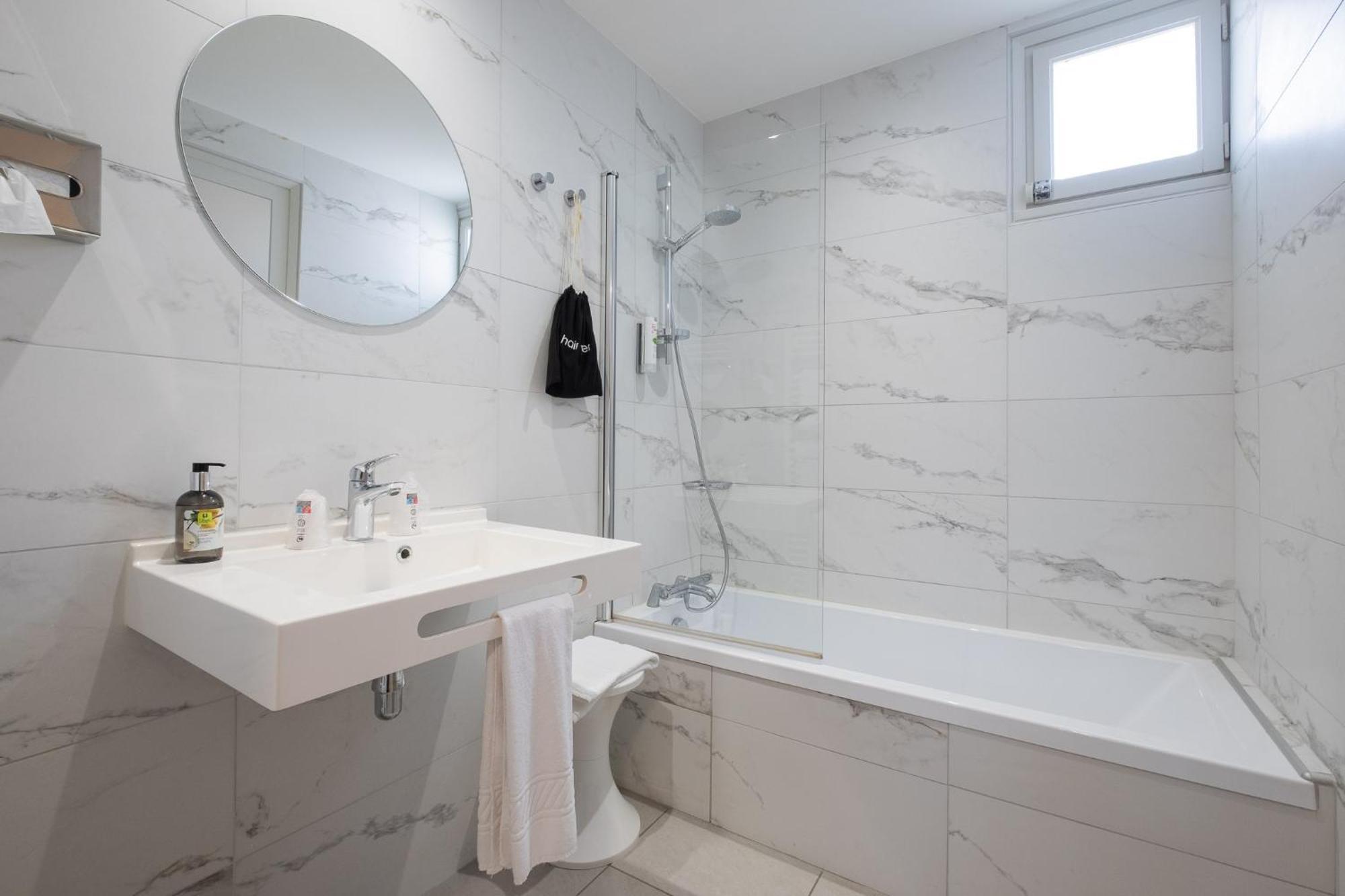 Cit'hotel Le Logis De Brou Hotel Bourg-en-Bresse