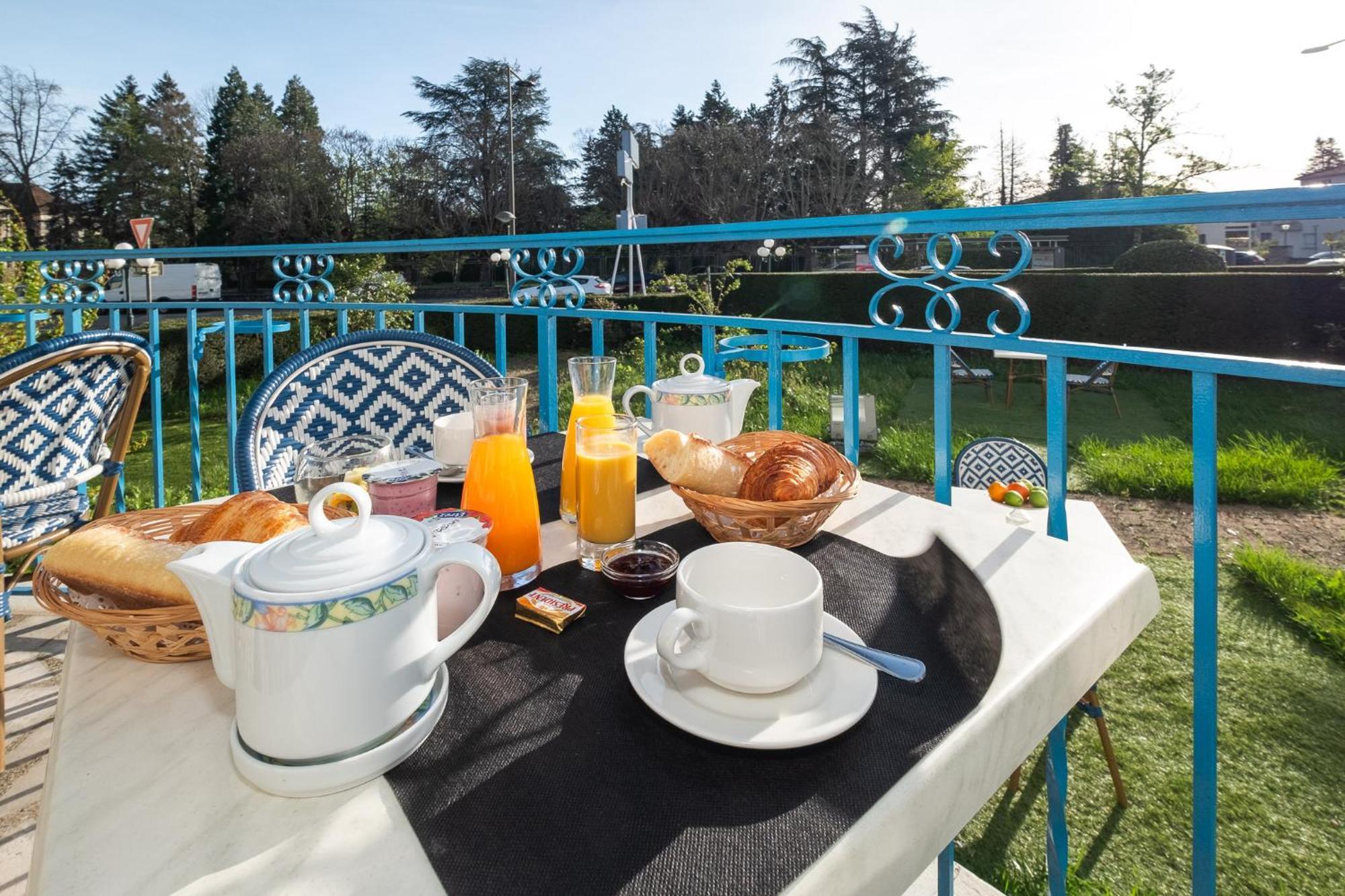 Cit'hotel Le Logis De Brou Hotel Bourg-en-Bresse