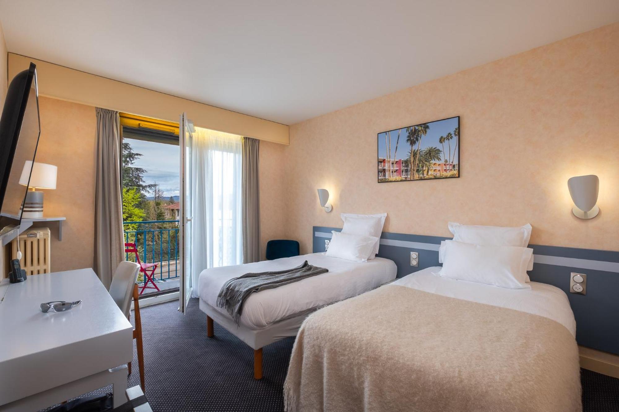 Cit'hotel Le Logis De Brou Hotel
