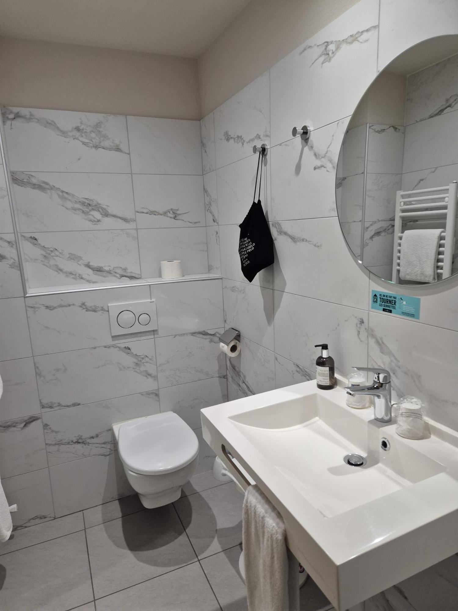 Cit'hotel Le Logis De Brou 3*