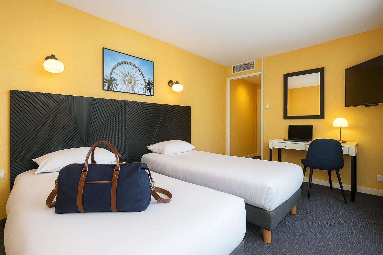 Hotel Cit'hotel Le Logis De Brou 3*